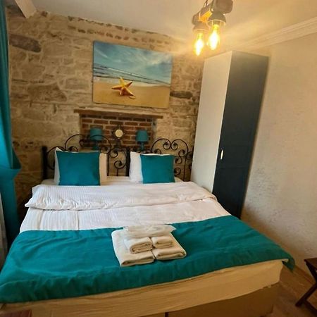 Foca Antik Otel Экстерьер фото