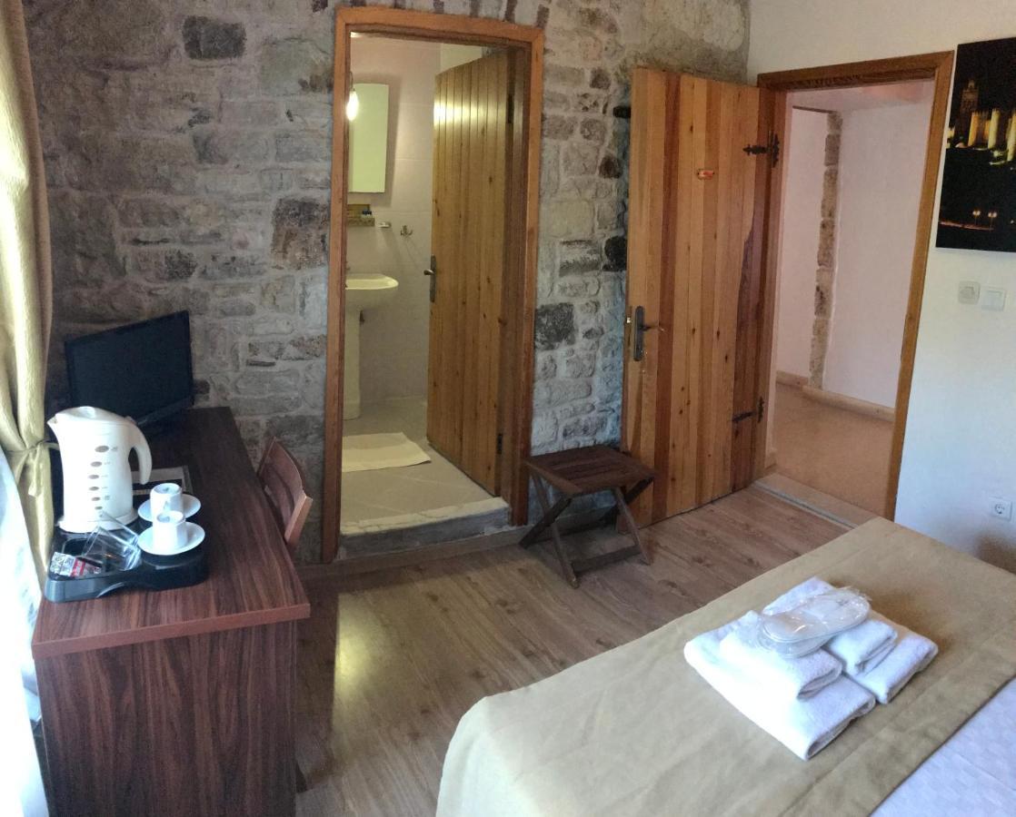Foca Antik Otel Экстерьер фото