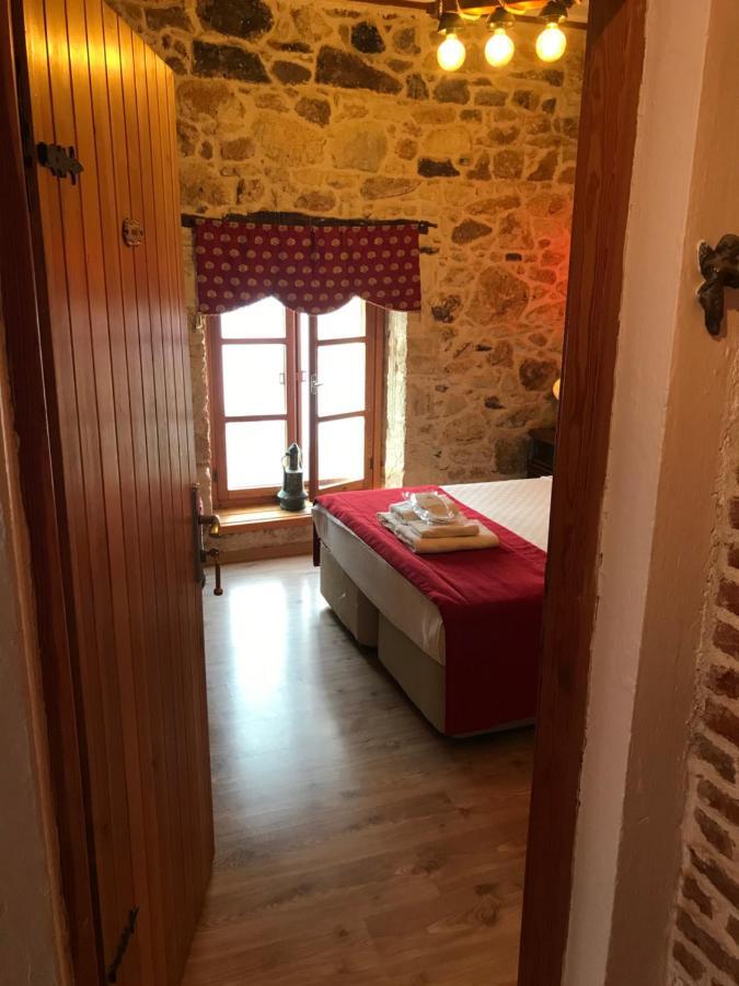 Foca Antik Otel Экстерьер фото